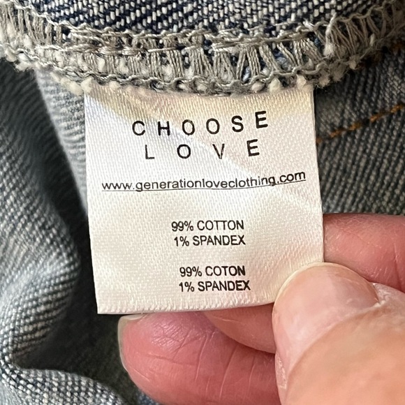 NEW GENERATION LOVE justine denim pants in light blue wash white buttons Size 24 - Picture 11 of 16